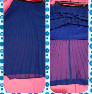 New Beautiful pleated midi skirt